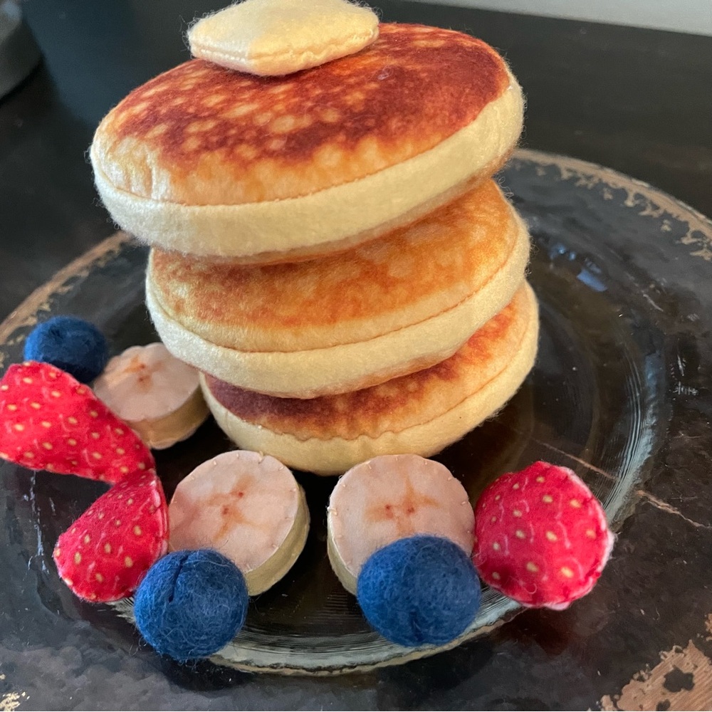 Felt Food Pancake Breakfast Fruit Brunch for Play or Prop Fake Faux Decoration - Picture 2 of 8